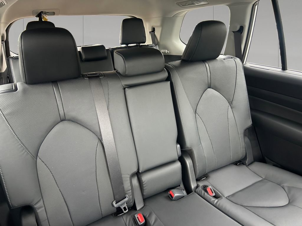 New 2026 Toyota Grand Highlander Limited AWD/4WD image 18