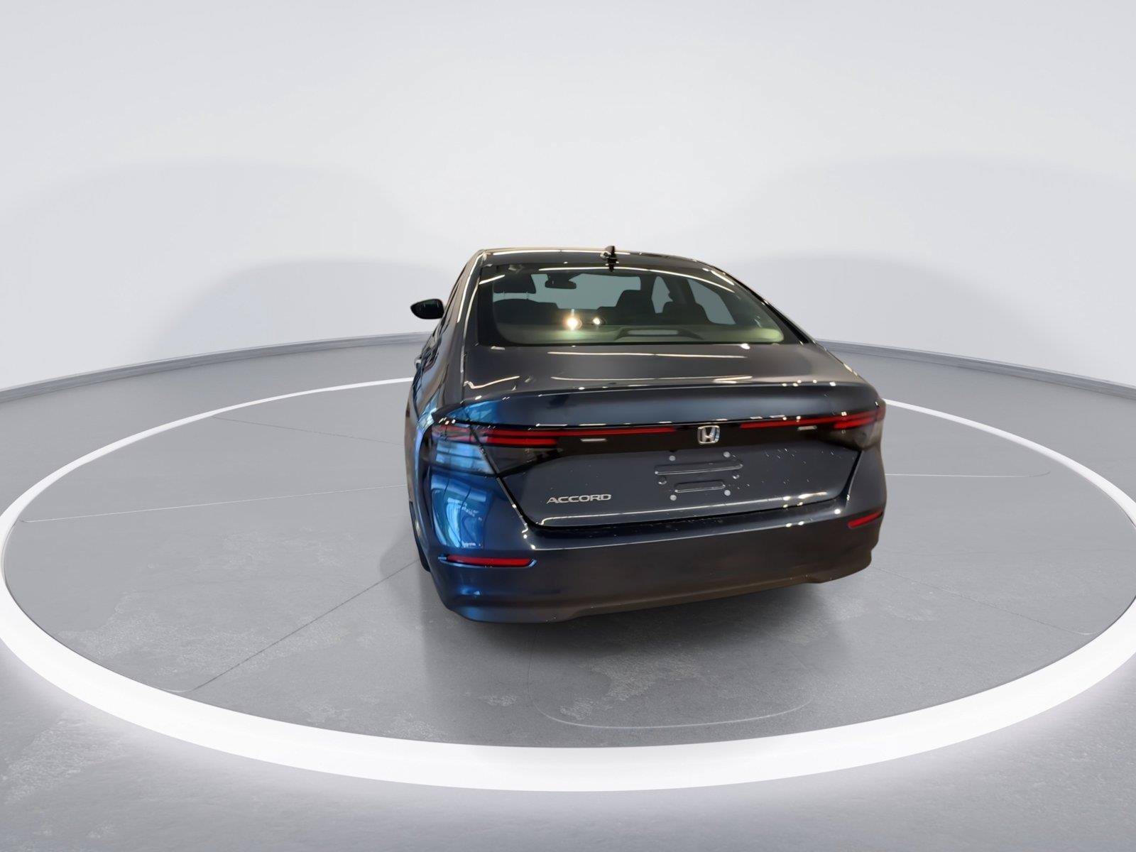 Used 2025 Honda Accord SE image 7