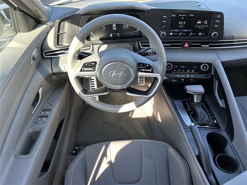 New 2026 Hyundai Elantra Sport image 4