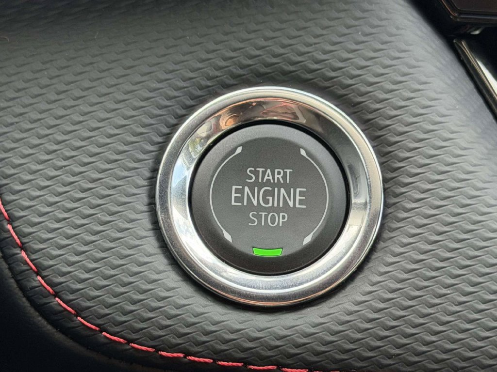 New 2027 Chevrolet Equinox RS w/ Safety and Technology Package FWD image 8