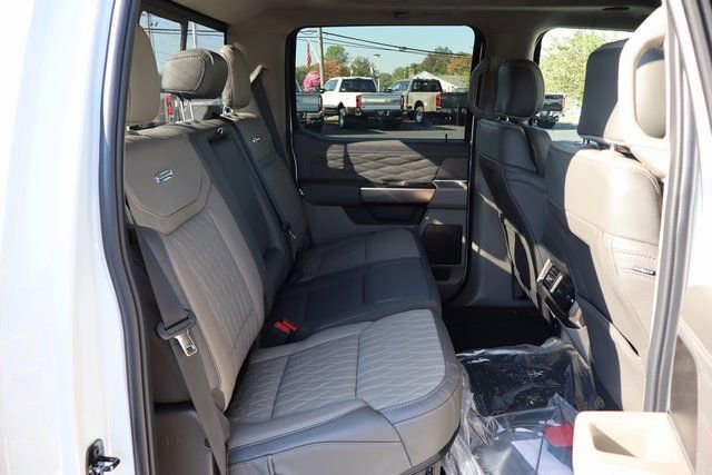 New 2026 Ford F350 Platinum w/ Platinum Plus Package image 40