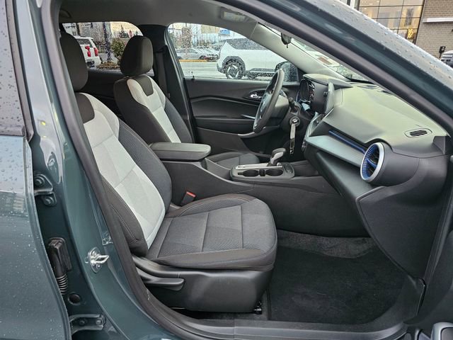 Certified 2025 Chevrolet Trax LS image 12