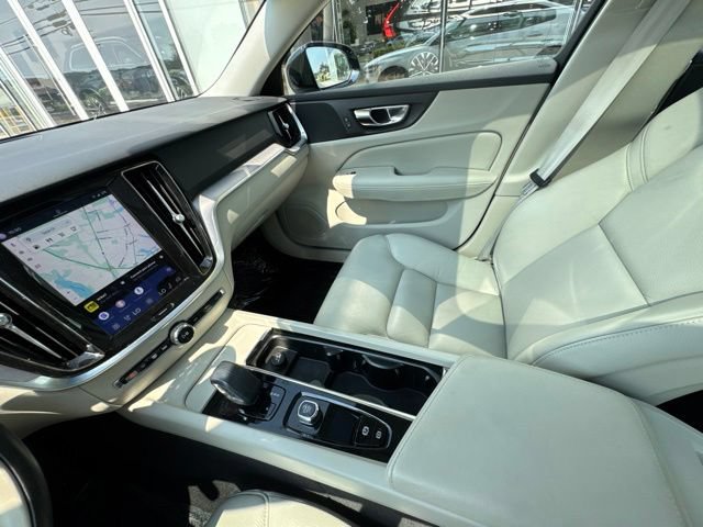 Certified 2023 Volvo S60 B5 Core w/ Climate Package FWD image 22
