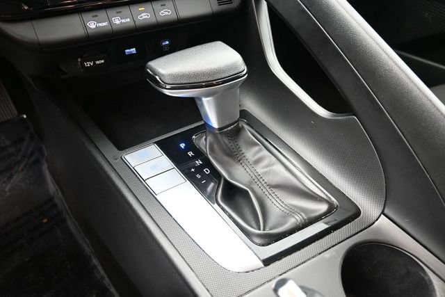 Used 2024 Hyundai Elantra SEL FWD image 26