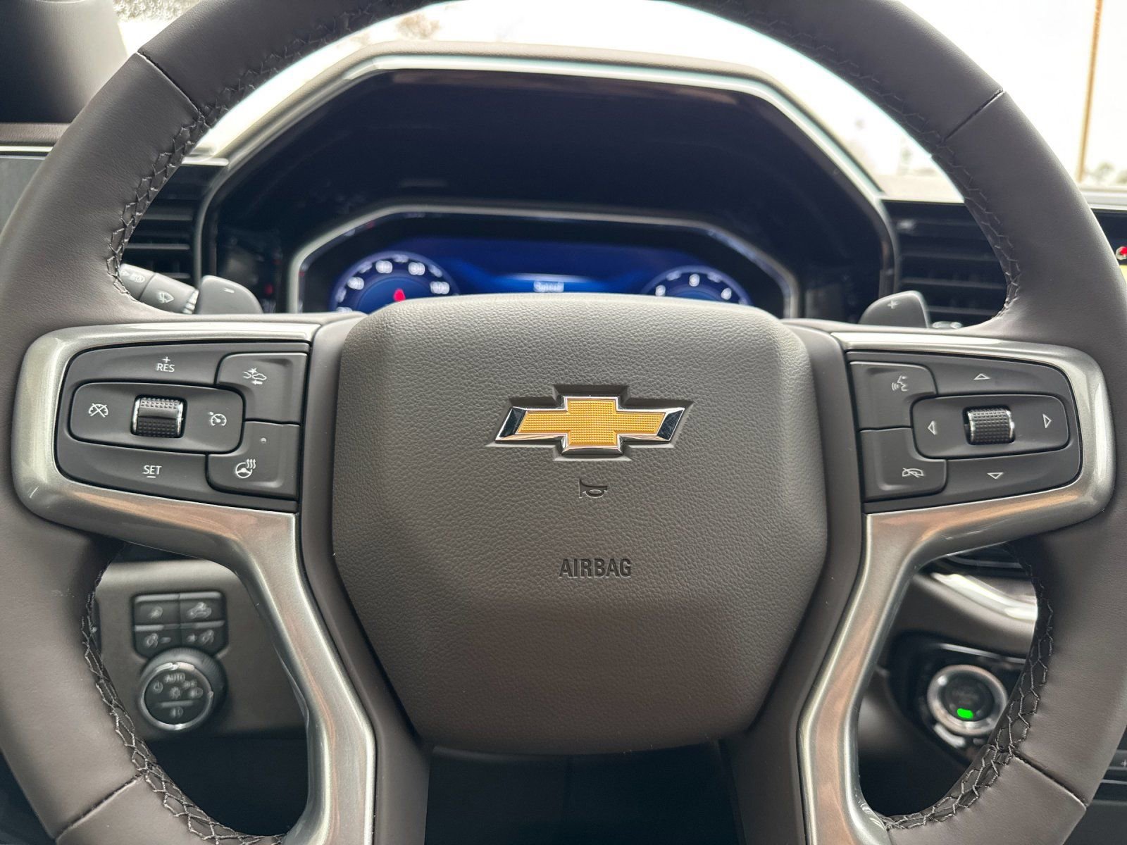 New 2026 Chevrolet Silverado 1500 LTZ w/ Technology Package image 26