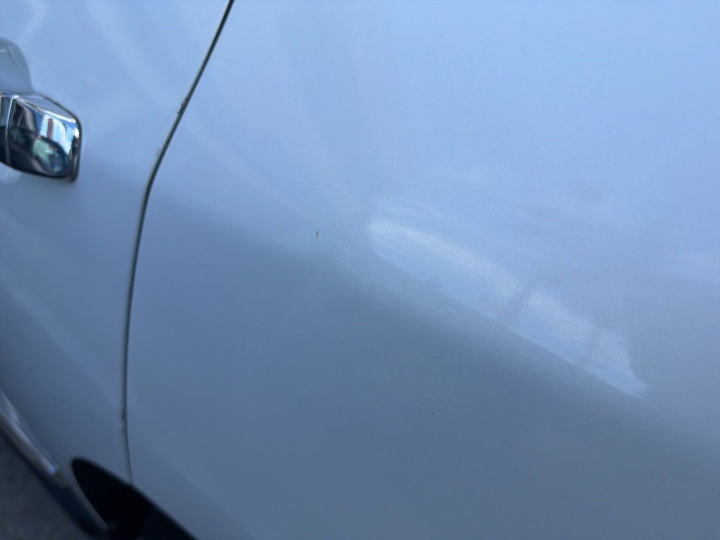 Used 2014 Nissan Pathfinder SL w/ SL Tech Package image 3