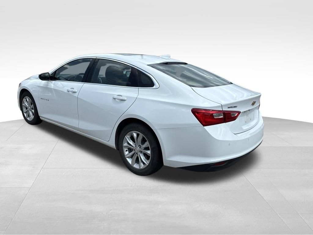Used 2024 Chevrolet Malibu LT FWD image 3