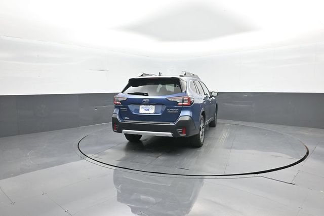 Used 2022 Subaru Outback Touring XT AWD/4WD image 7