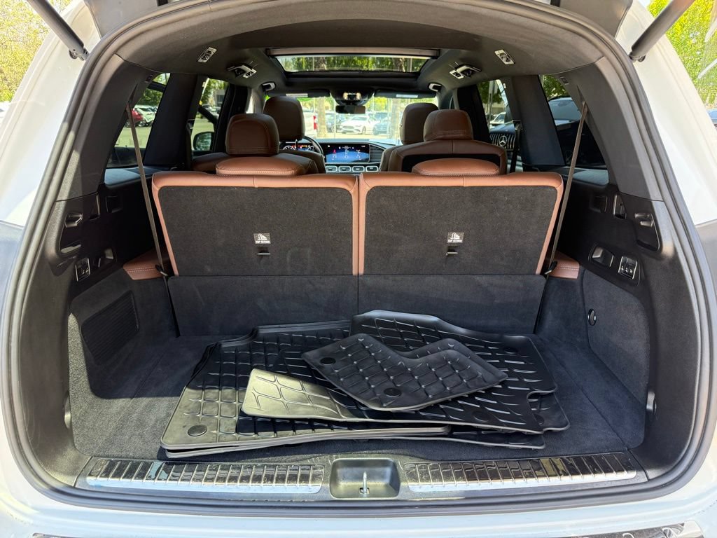 Used 2024 Mercedes-Benz GLS 450 4MATIC image 19