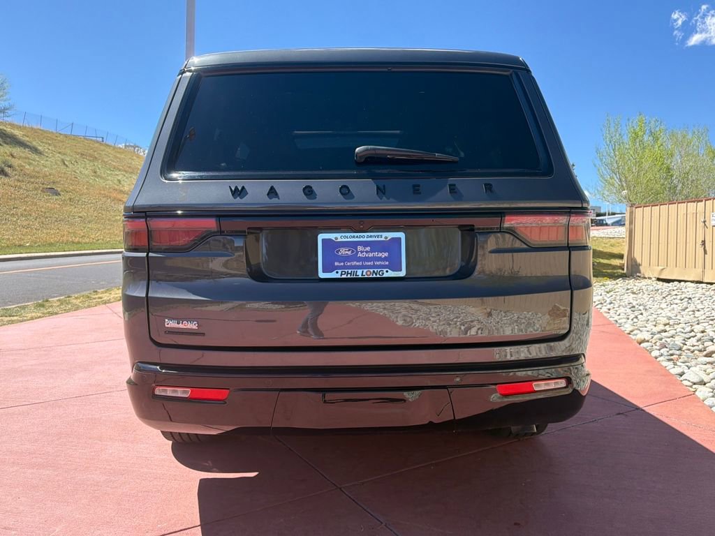 Used 2023 Jeep Wagoneer Series II image 6