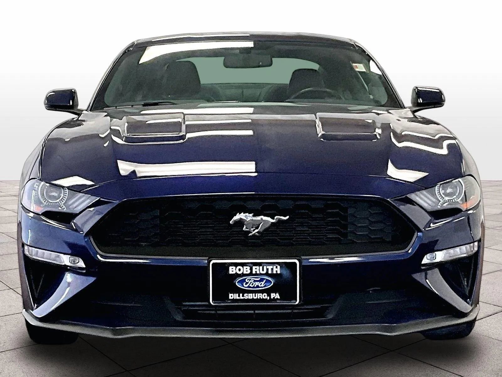 Used 2018 Ford Mustang Premium w/ Ecoboost Performance Package image 3