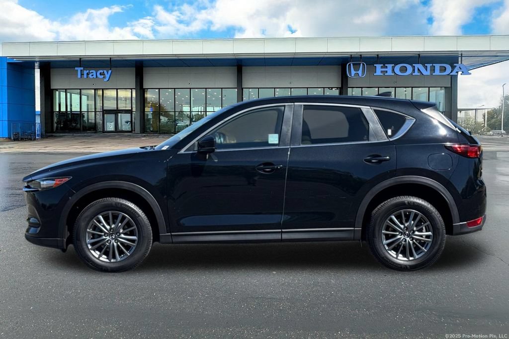 Used 2017 MAZDA CX-5 Touring FWD image 12