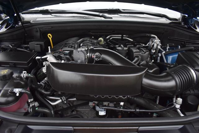 Used 2025 Dodge Durango GT AWD/4WD image 40