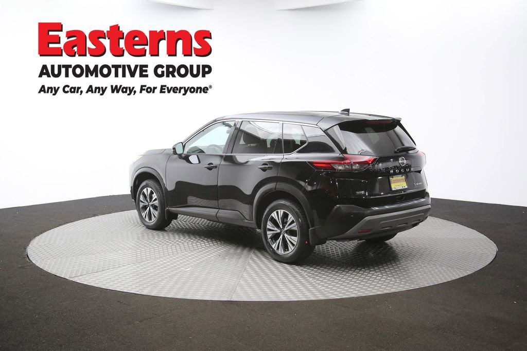 Used 2021 Nissan Rogue SV image 61