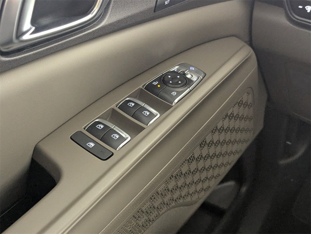 New 2026 Kia Carnival SX image 17