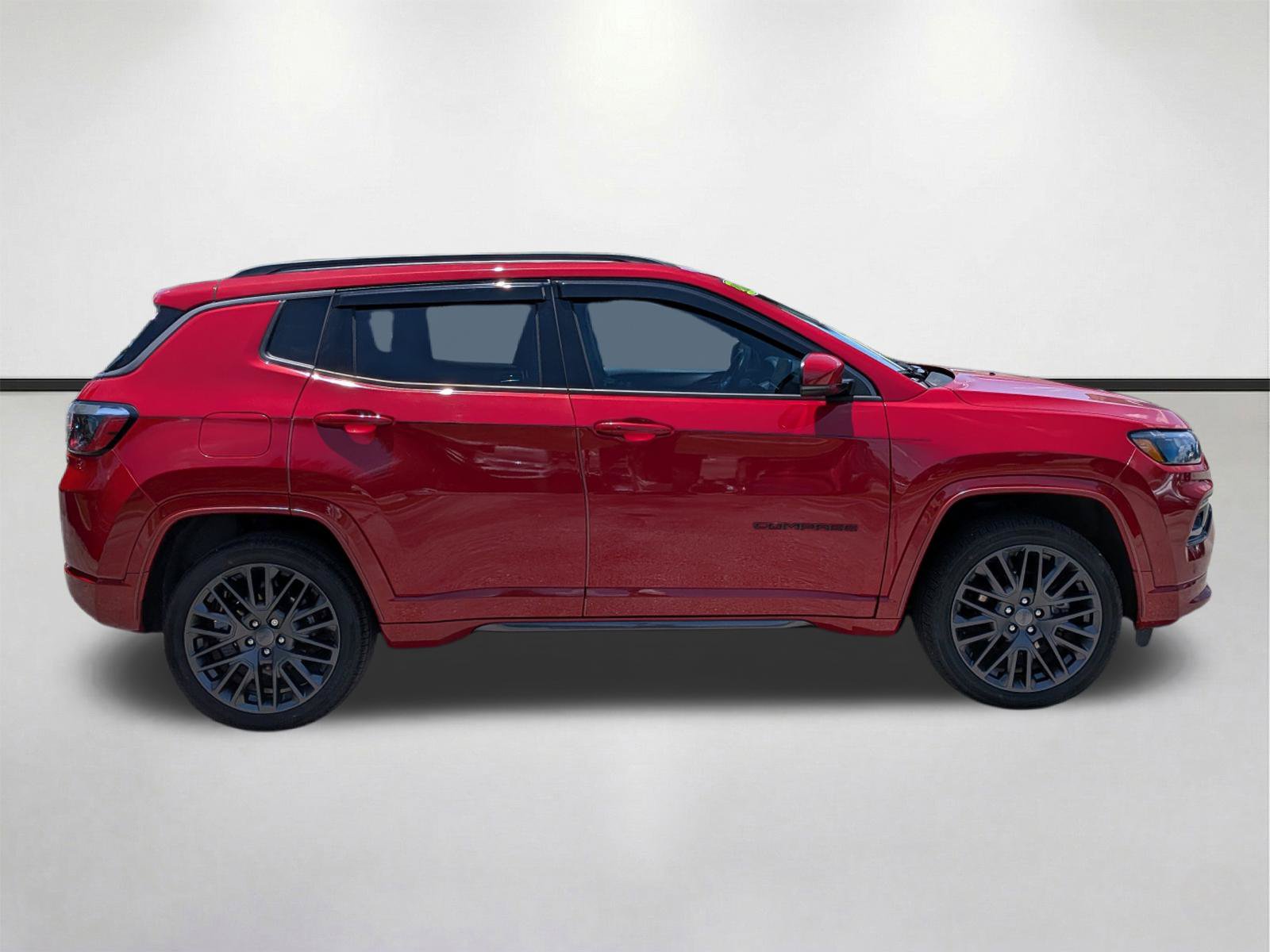 Used 2022 Jeep Compass Limited AWD/4WD image 3