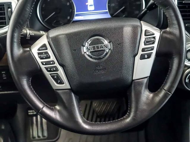 Used 2020 Nissan Titan SL AWD/4WD image 18