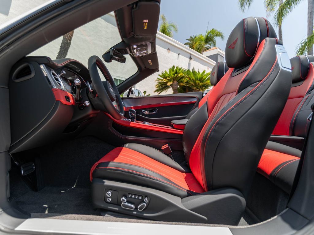 New 2026 Bentley Continental GT Mulliner AWD/4WD image 12