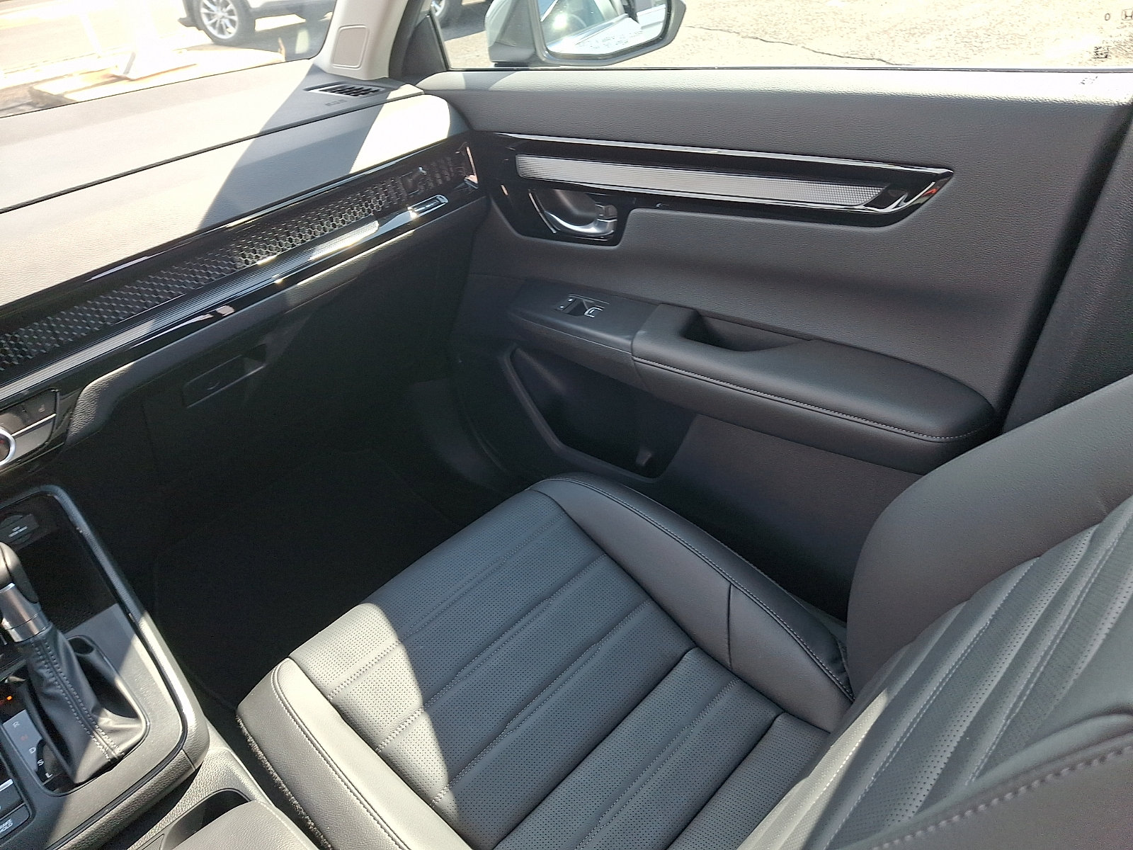 Used 2026 Honda CR-V EX-L image 12