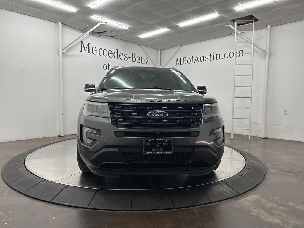 Used 2016 Ford Explorer Sport w/ Equipment Group 401A image 2