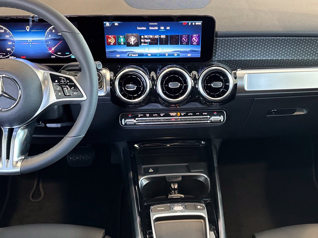 New 2026 Mercedes-Benz GLB 250 4MATIC image 13
