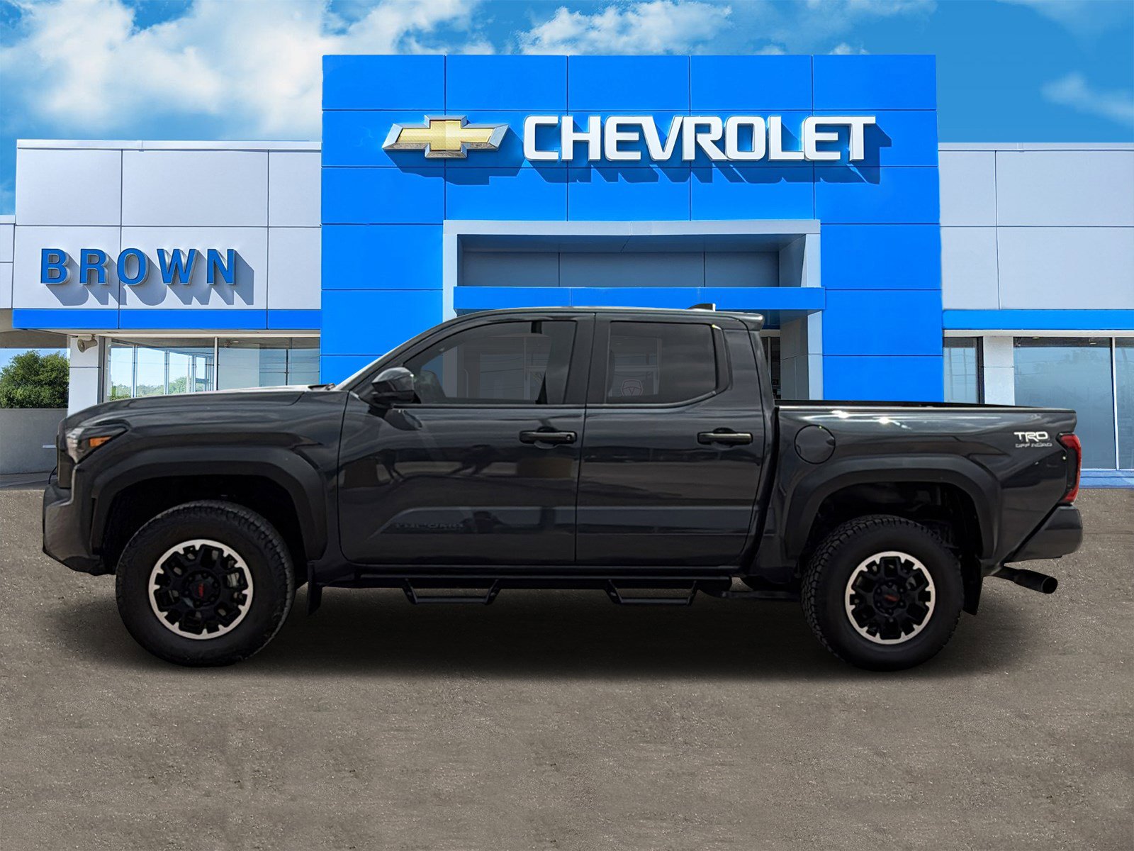 Used 2024 Toyota Tacoma TRD Off-Road AWD/4WD image 4