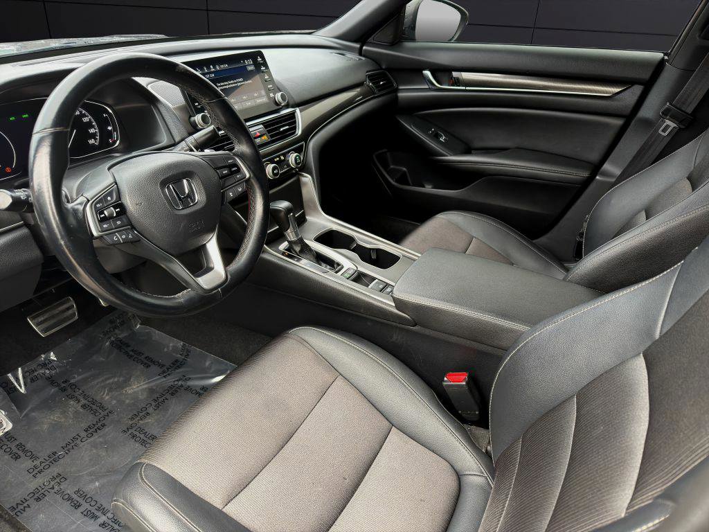 Used 2019 Honda Accord Sport image 11