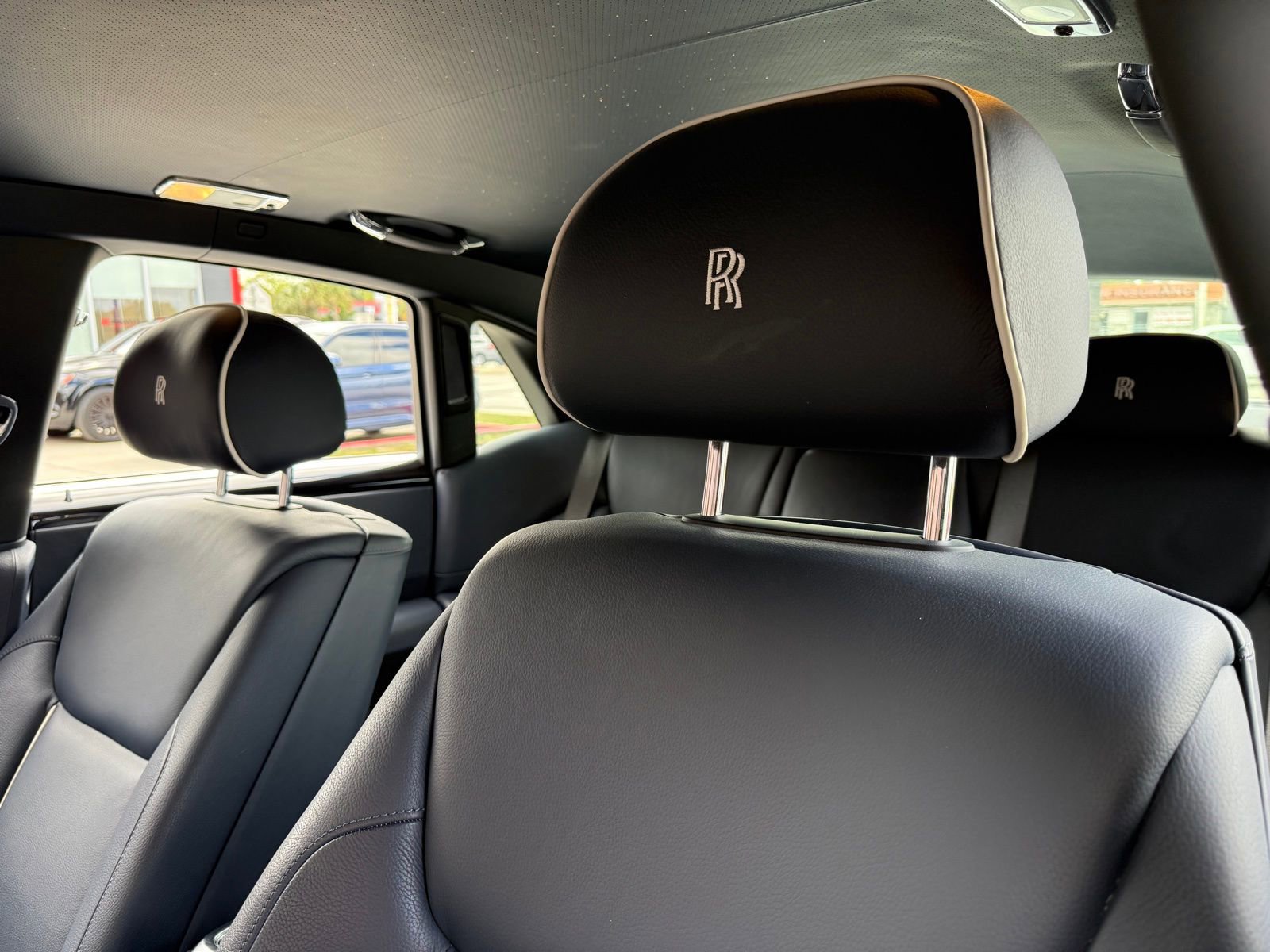 Used 2020 Rolls-Royce Ghost RWD image 19
