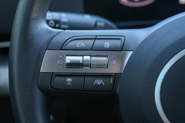 New 2026 Hyundai Kona SE FWD image 21