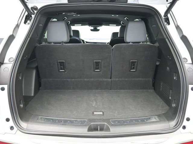 Used 2024 Buick Enclave Premium image 30