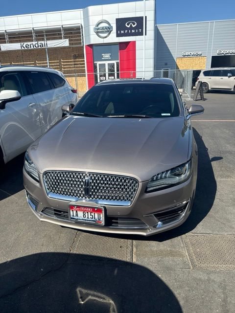 Used 2019 Lincoln MKZ Reserve FWD image 2