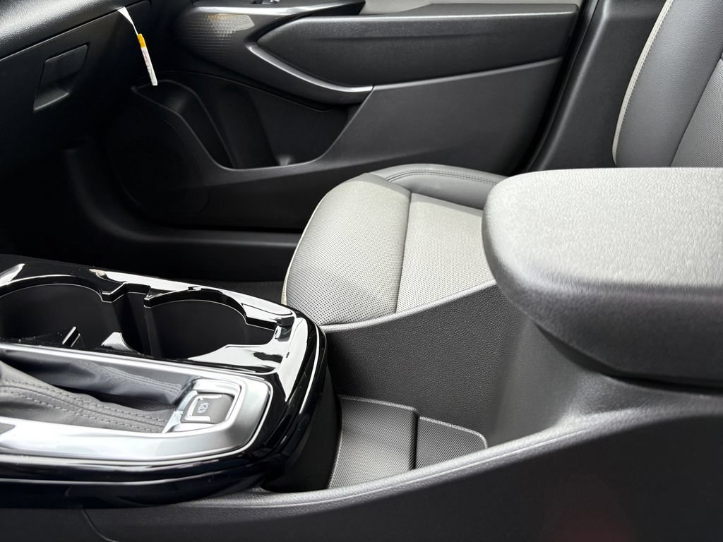 New 2026 Chevrolet Trax ACTIV w/ Driver Confidence Package FWD image 28