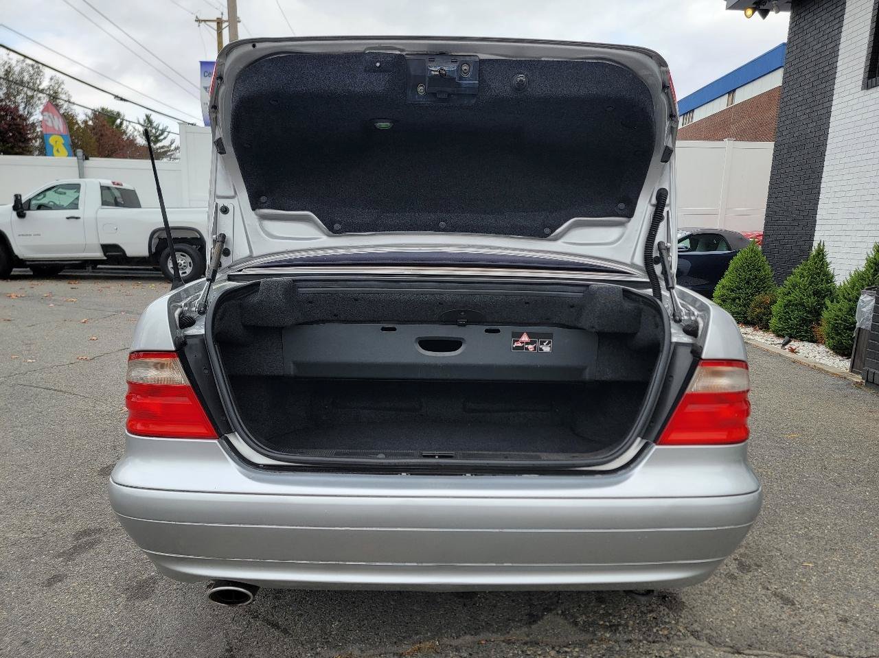 Used 2003 Mercedes-Benz CLK 320 Cabriolet image 12