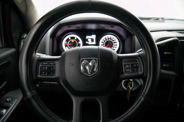 Used 2018 RAM 2500 Tradesman w/ Chrome Appearance Group image 31