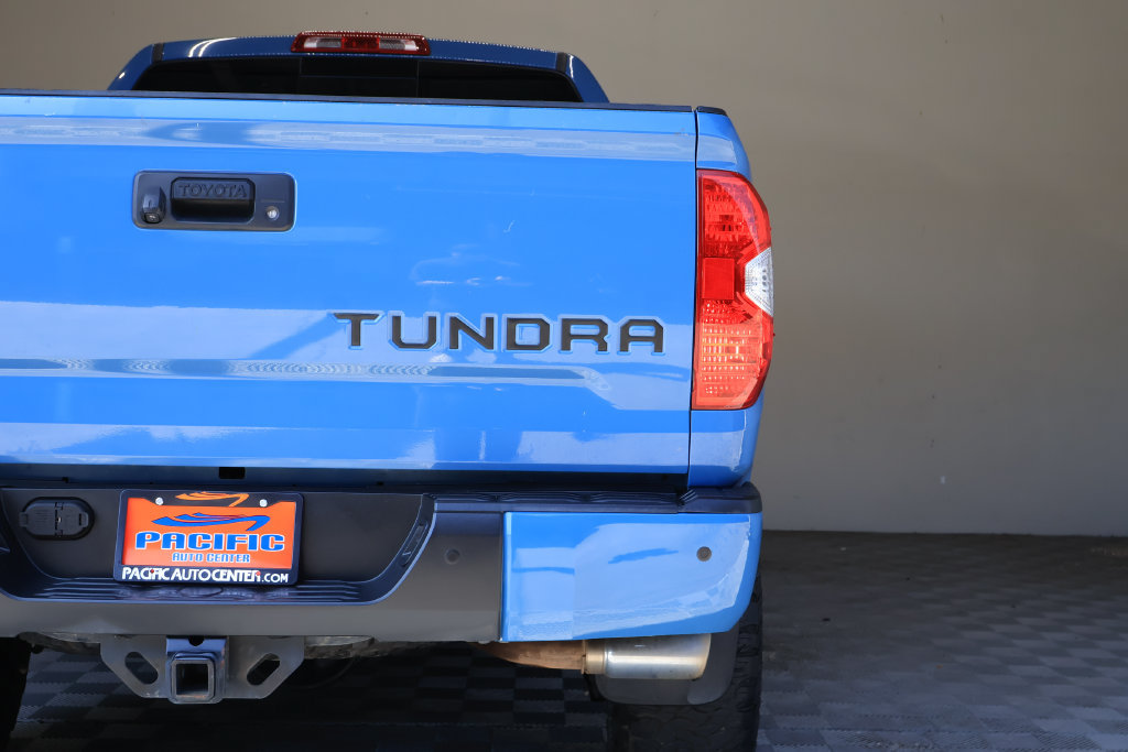 Used 2019 Toyota Tundra SR5 w/ Convenience Package AWD/4WD image 14