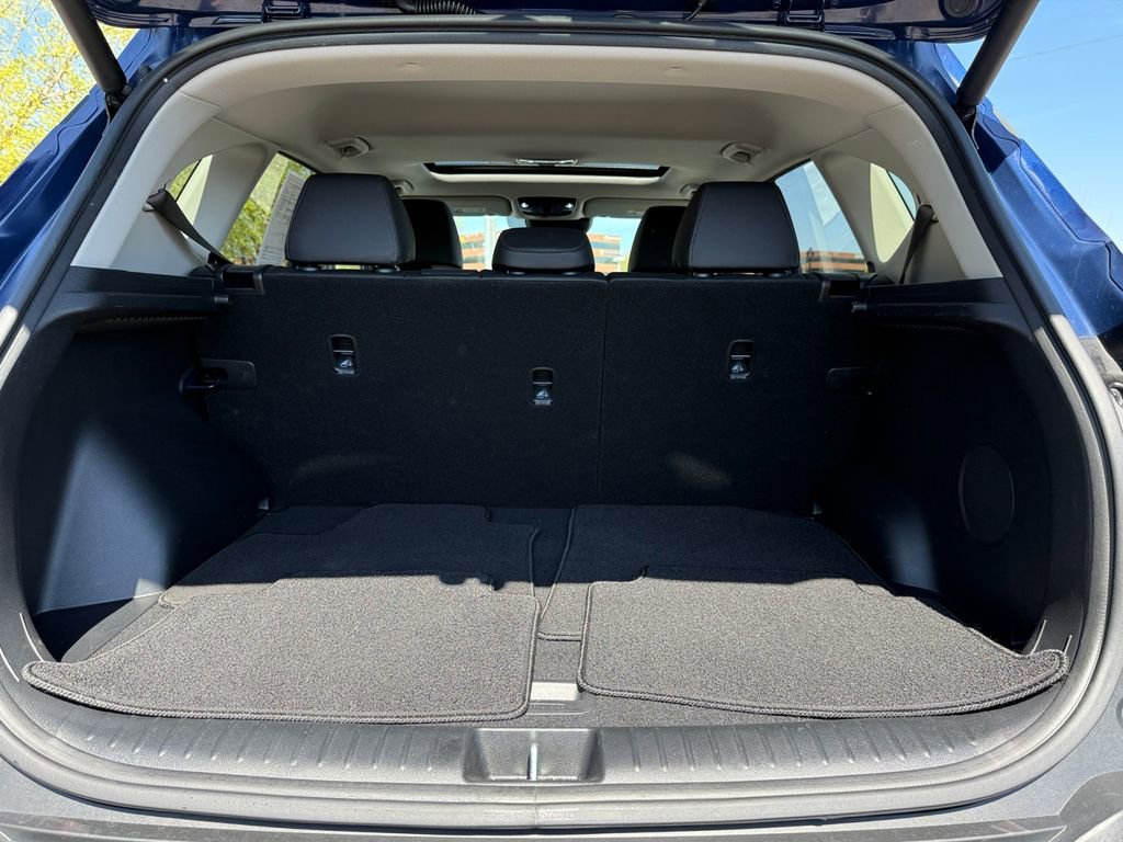 Certified 2024 Kia Seltos SX w/ SX Sunroof Package image 28