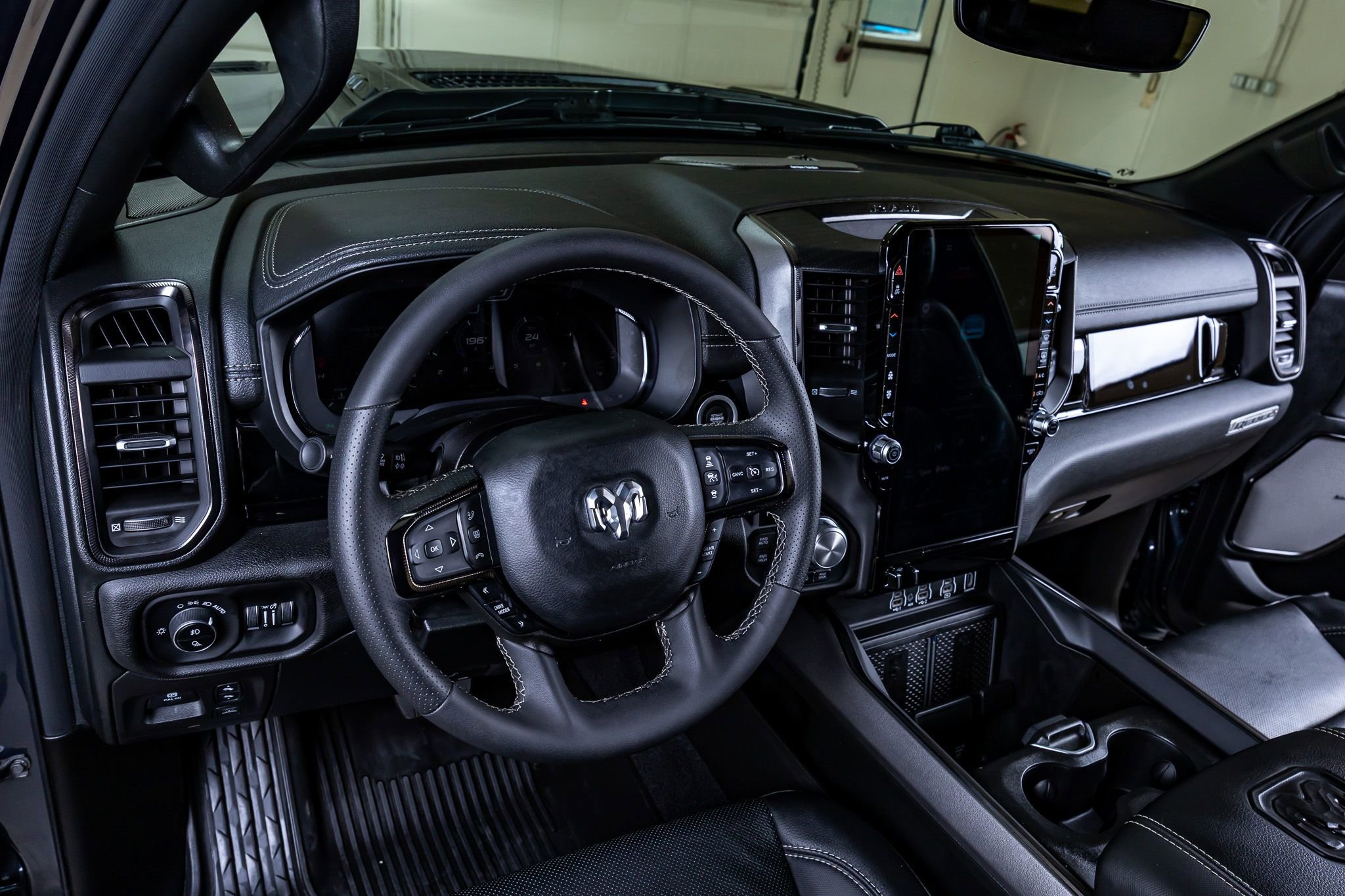 Used 2025 RAM 1500 Rebel w/ Rebel Level 2 Equipment Group AWD/4WD image 16