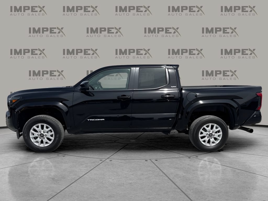 Used 2024 Toyota Tacoma SR5 RWD image 2