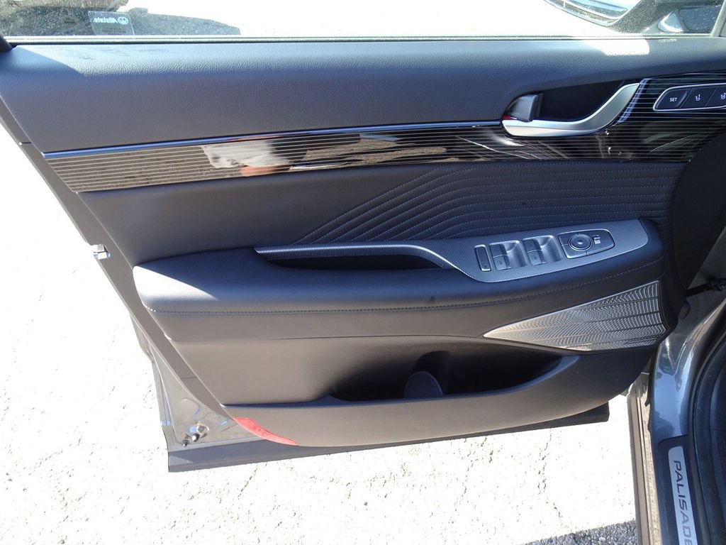 Used 2024 Hyundai Palisade Calligraphy AWD/4WD image 14