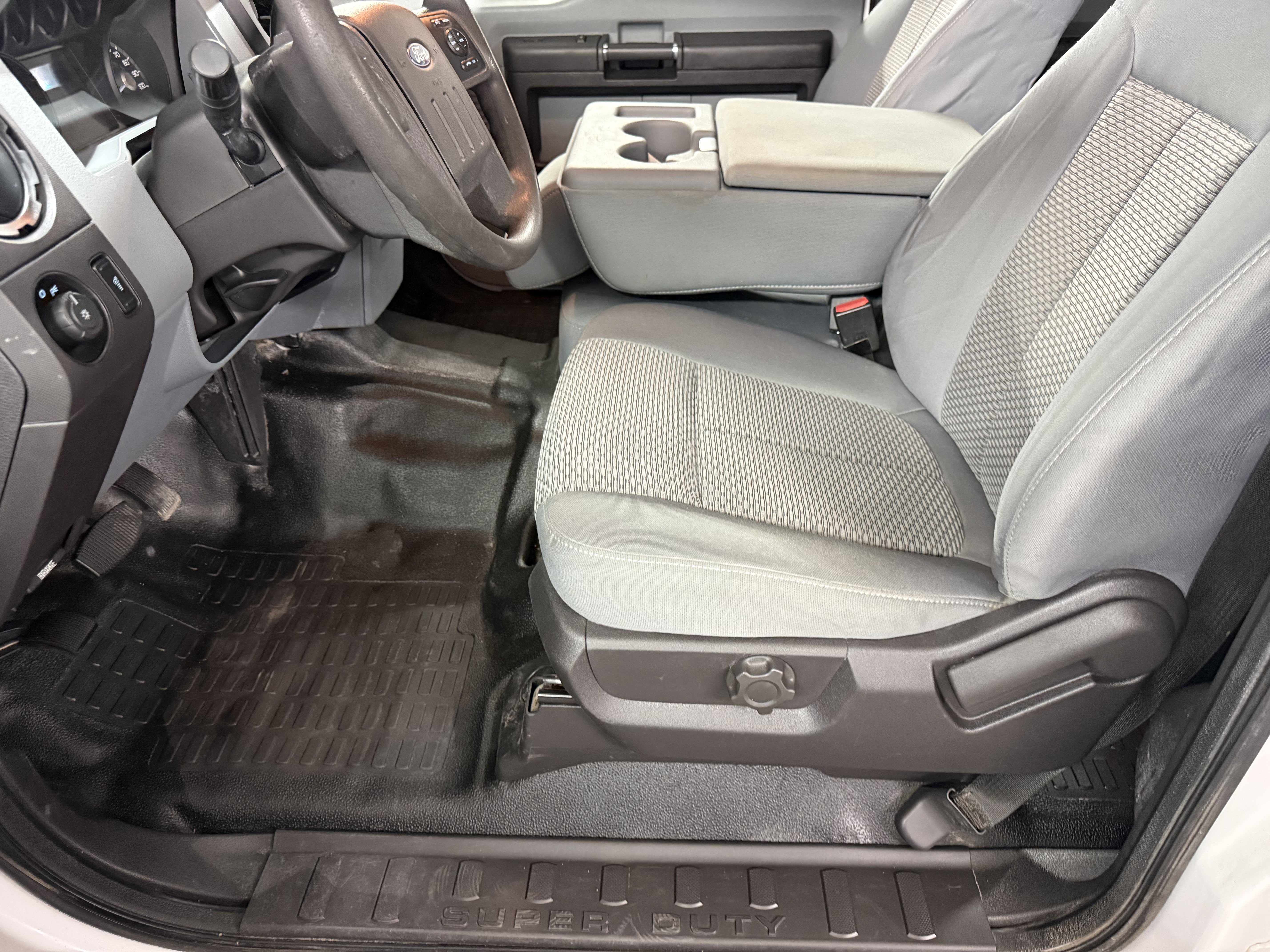 Used 2015 Ford F350 XL w/ Power Equipment Group image 23