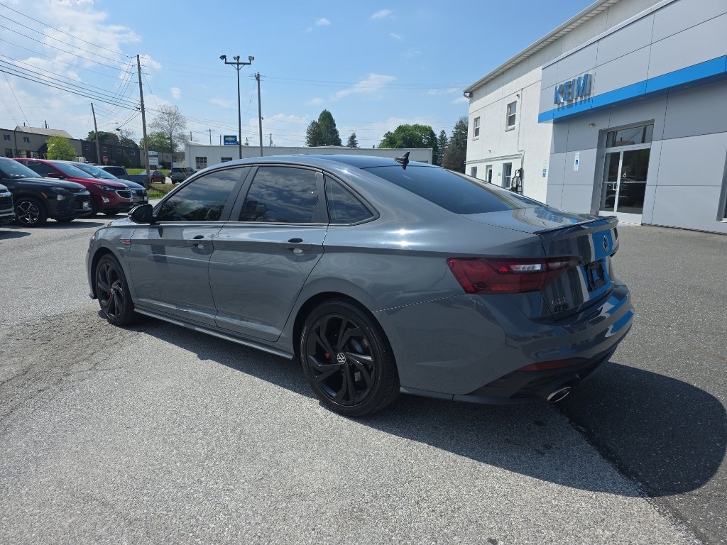 Used 2023 Volkswagen Jetta GLI Autobahn FWD image 7