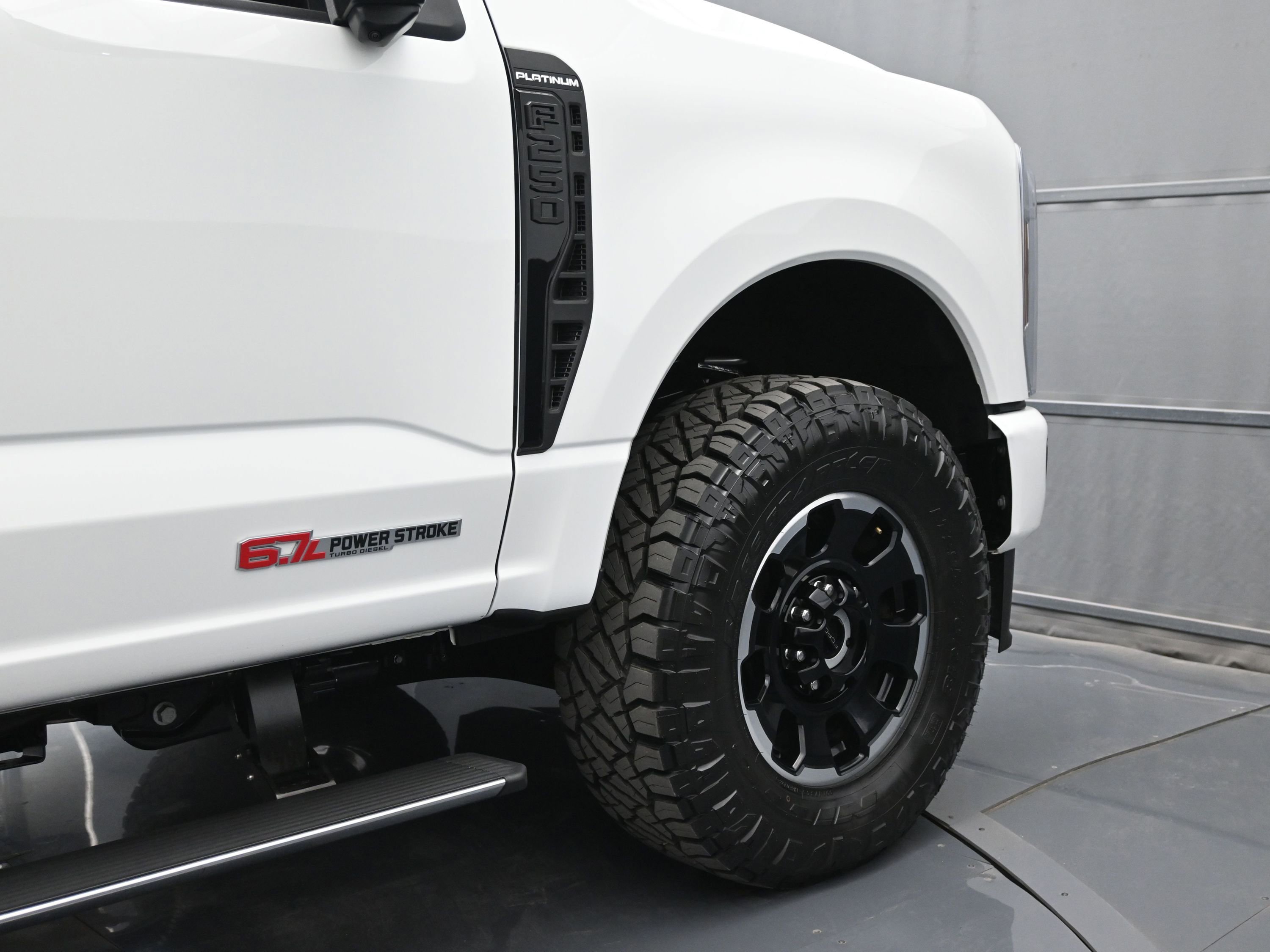 Used 2026 Ford F250 Platinum AWD/4WD image 52