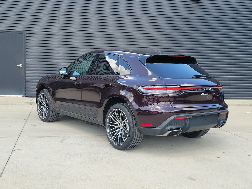 New 2026 Porsche Macan AWD/4WD image 3