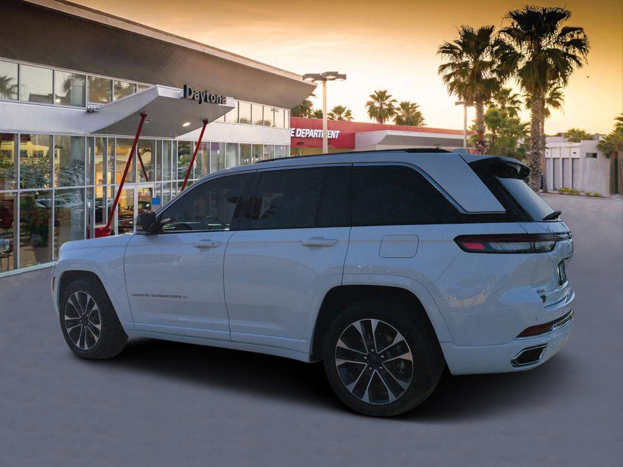 Certified 2022 Jeep Grand Cherokee Overland image 5