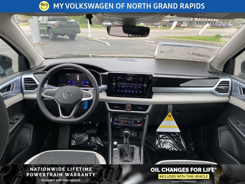 New 2026 Volkswagen Taos SE AWD/4WD image 20