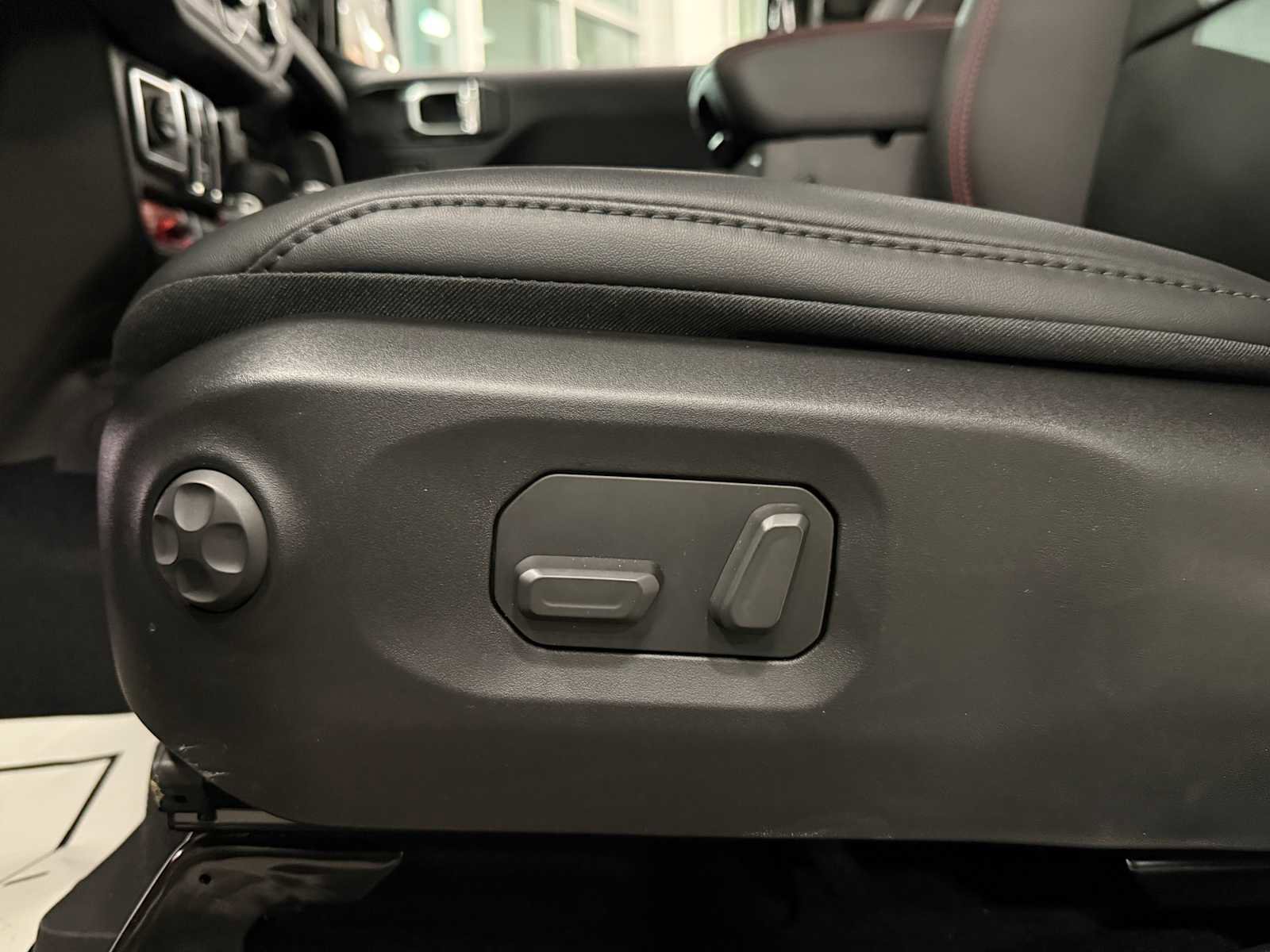 New 2026 Jeep Wrangler Unlimited Rubicon 392 image 14
