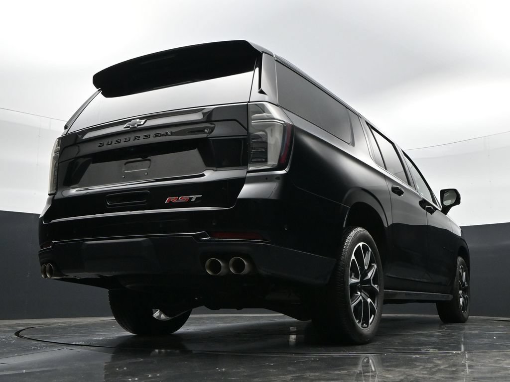Used 2025 Chevrolet Suburban RST w/ Comfort Package AWD/4WD image 49