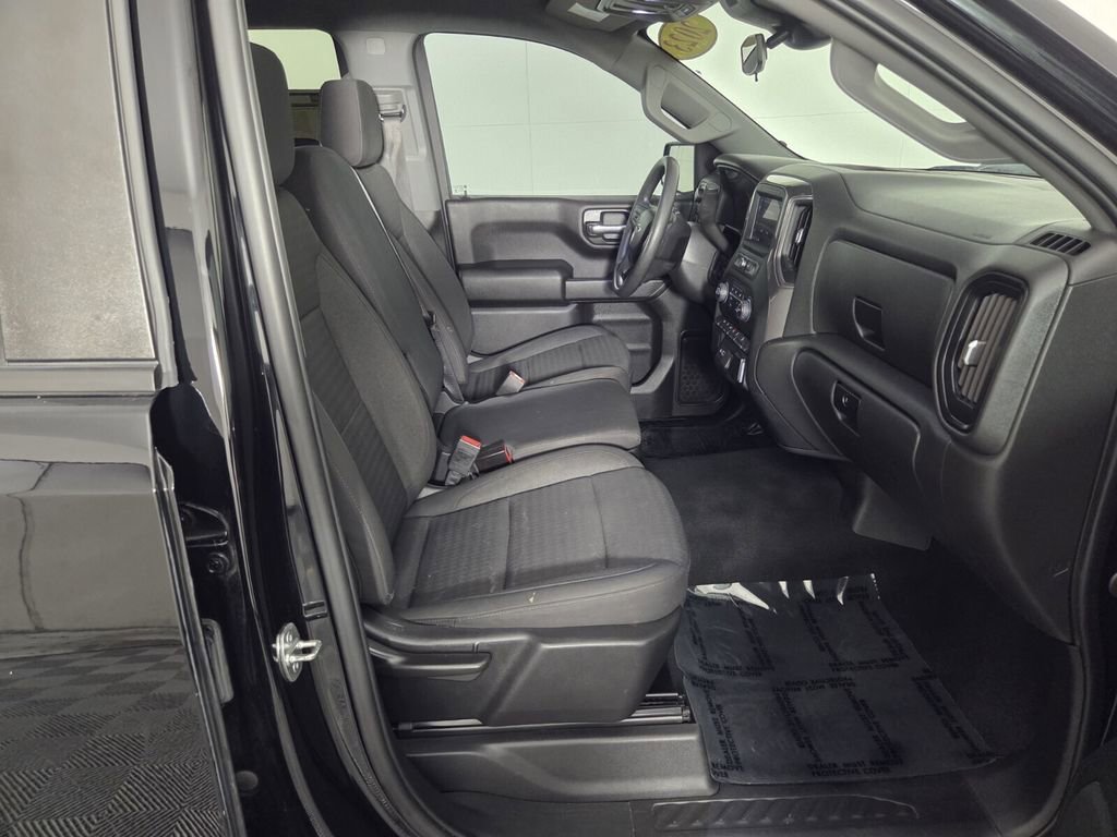 Used 2023 Chevrolet Silverado 1500 Custom Trail Boss image 30