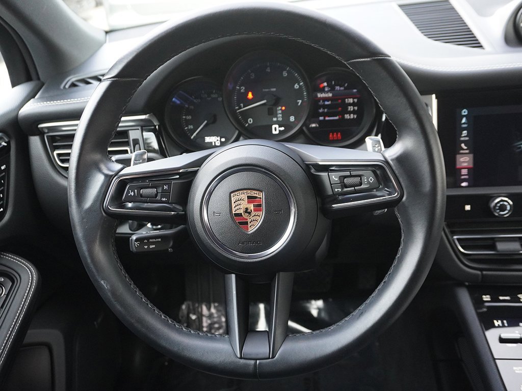 Used 2022 Porsche Macan image 44