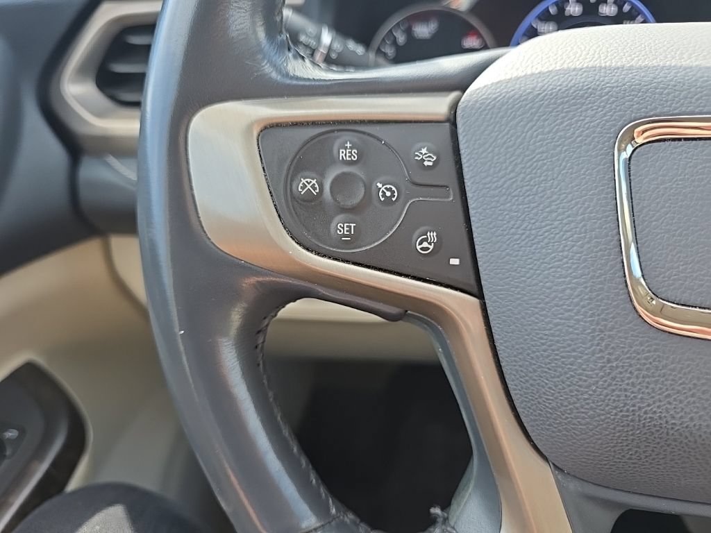Used 2022 GMC Acadia Denali w/ GMC Pro Grade Package AWD/4WD image 14